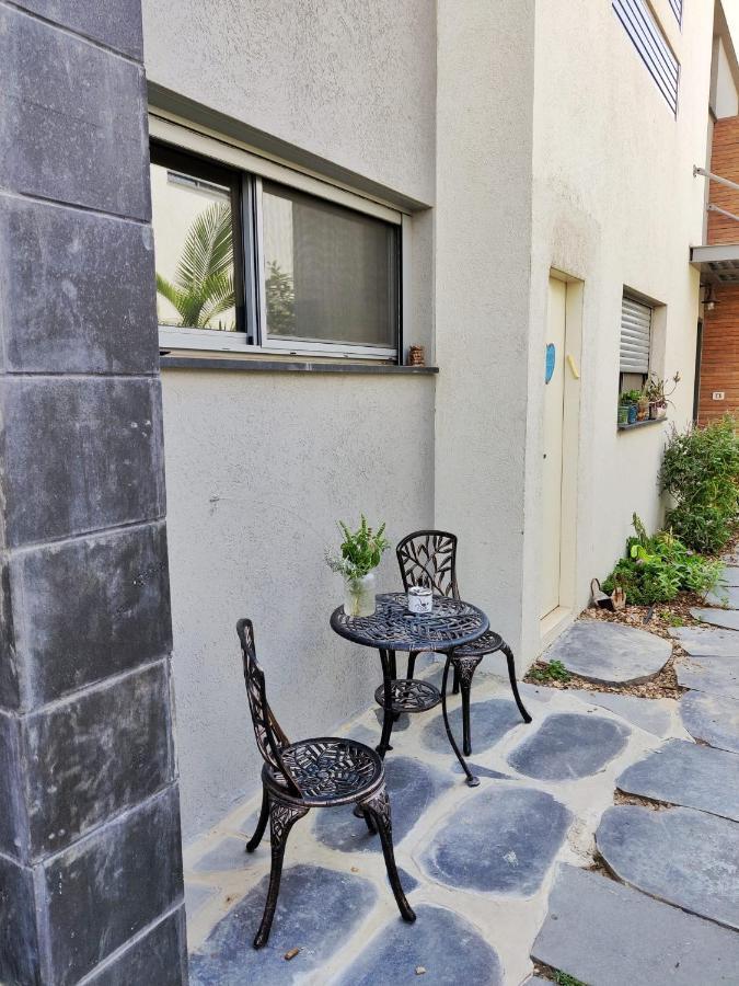 נקודות ריפוי Tirat Carmel Exterior foto