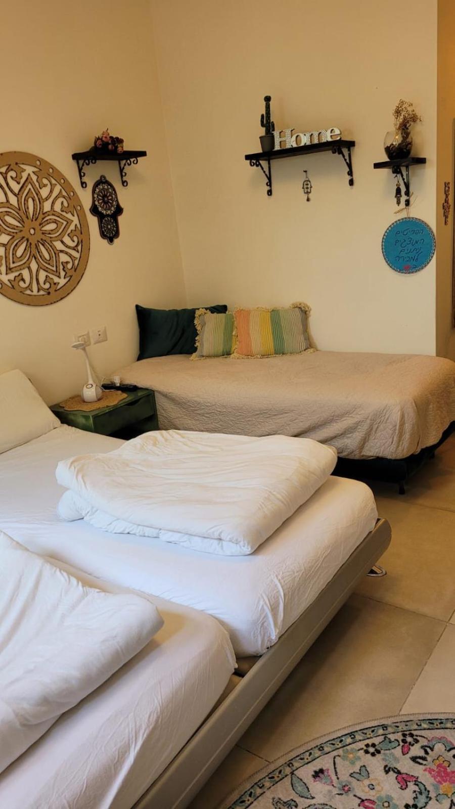 נקודות ריפוי Tirat Carmel Exterior foto